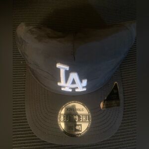 New Era Black Cap with White LA Logo Nylon Golfer hat (Rare)